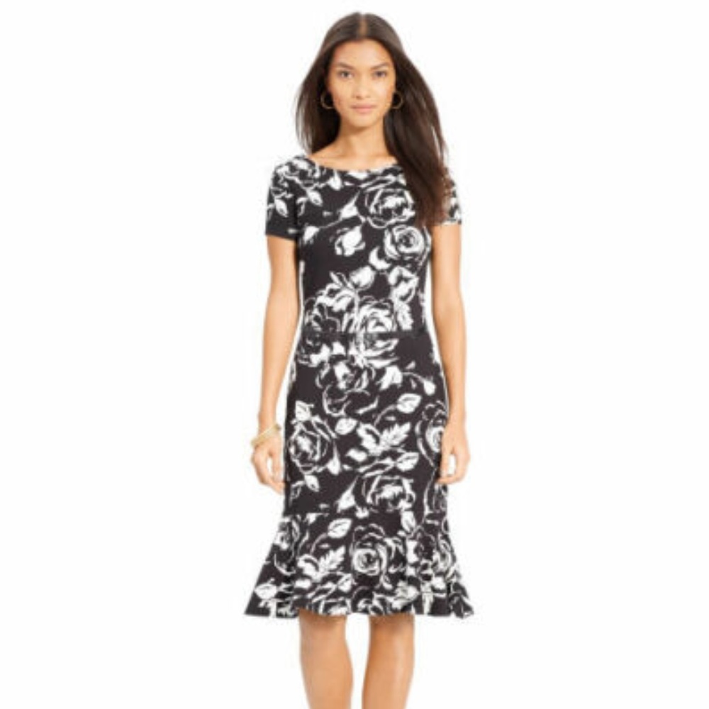 Lauren Ralph Lauren Floral Peplum Dress size XS Belted with Cap sleeves NWT